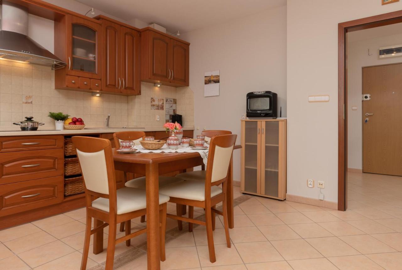 Pejzazowa Apartment Metro Wilanowska Mokotow By Noclegi Renters Warsaw Exterior photo